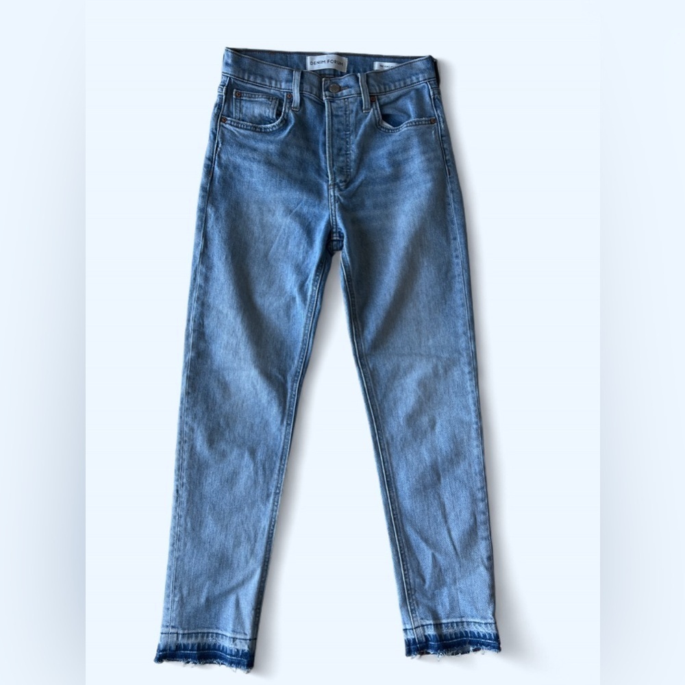Denim Forum Aritzia The Yoko High Rise Slim Light Wash Jeans 26L